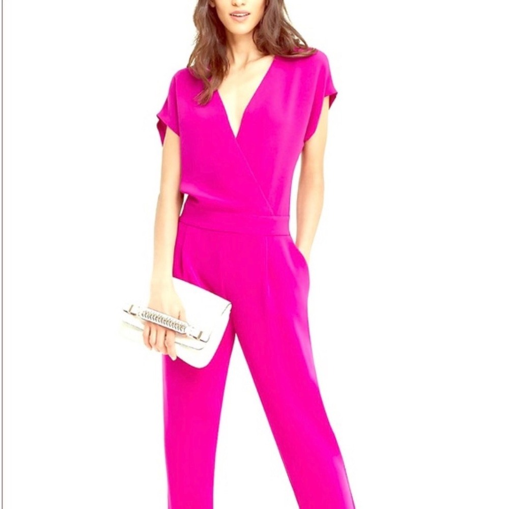 Diane von Furstenberg Purdy Magenta Pink Wrap Jumpsuit Size 4 V-Neck Cap Sleeve